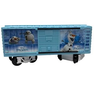 Lionel Disney Frozen Olaf Elsa Anna Kristoff Light Blue Box Car Model Train Toy